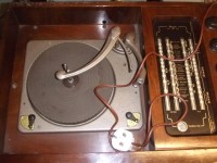 Decca RG100 Radiogram Turntable-1.jpg