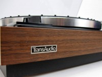 TRANSAUDIO 1800 TURNTABLE-2.JPG