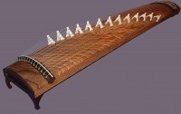 800px-Japanese_Koto.jpg